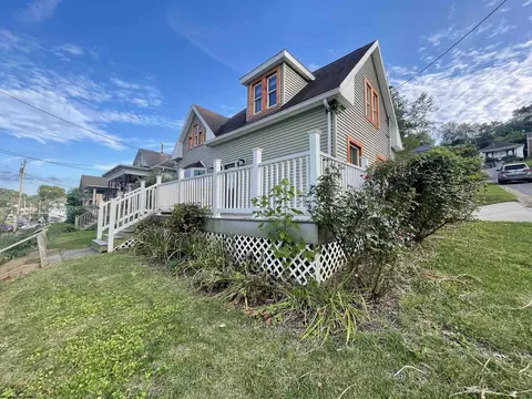137 W Woodland Ave, Clarksburg, WV 26301