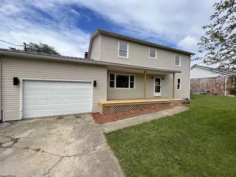 118 Ellis Ave, Elkins, WV 26241