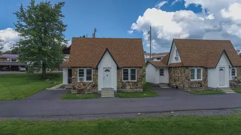 828 Sawmill Ln, Davis, WV 26260