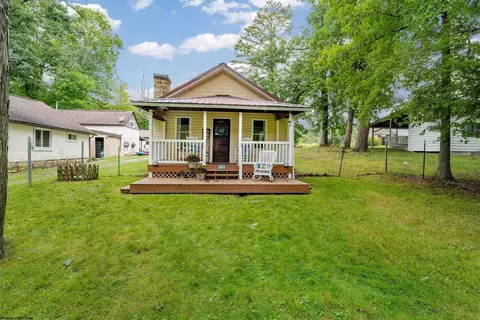 262 Rock Lake Rd, Fairmont, WV 26554