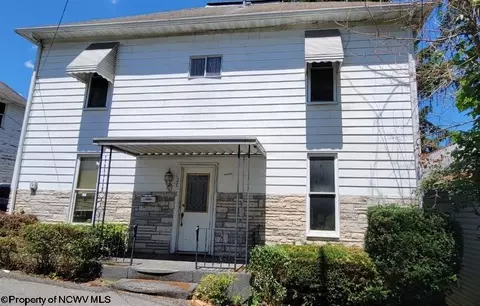 206 Stevens St, Fairmont, WV 26554