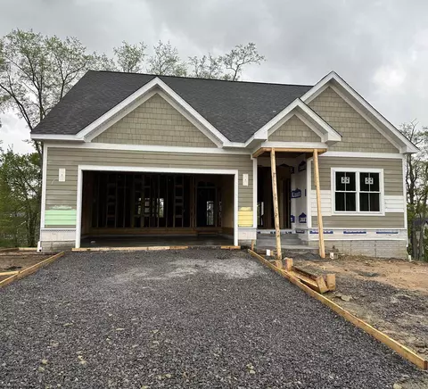 10 White Birch Cir, Morgantown, WV 26508