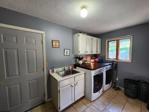 62 Front St, Salem, WV 26426 photo 9
