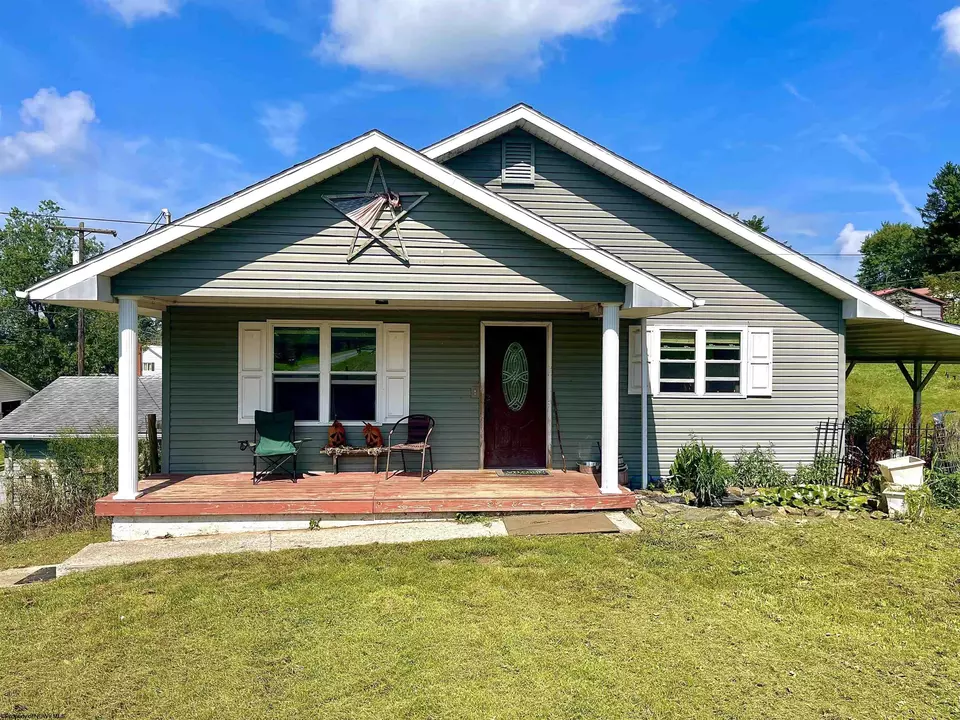 400 W High St, Terra Alta, WV 26764 19 Photos Movoto