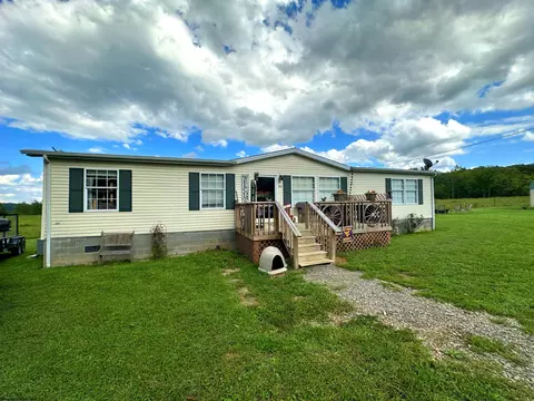 230 Odells Fork Knob Rd, Shinnston, WV 26431