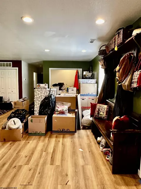 Entry Way - 68 White Rd, Wallback, WV 25285 photo 3 of 4