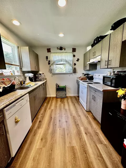 Kitchen - 68 White Rd, Wallback, WV 25285 photo 1 of 2