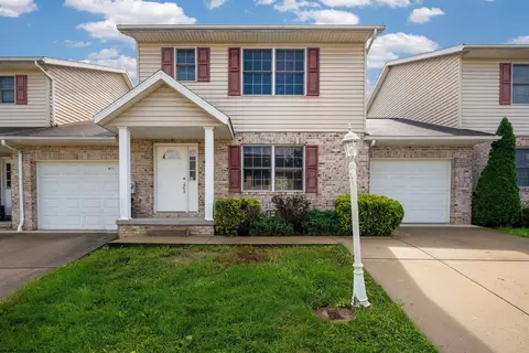 220 Donna Ave, Morgantown, WV 26505