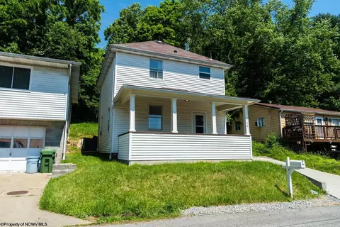 164 Hodges St, Morgantown, WV 26505