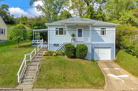 133 Phillips St, Weirton, WV 26062