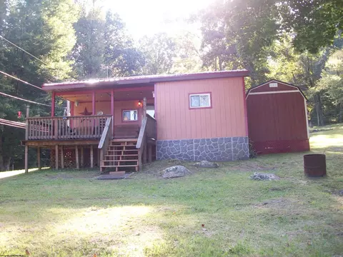 310 Summertime Dr, Montrose, WV 26283