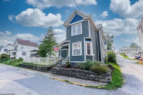 224 Cherry St, Morgantown, WV 26501