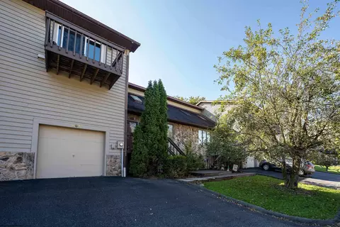 603 Mariner Vlg, Morgantown, WV 26508