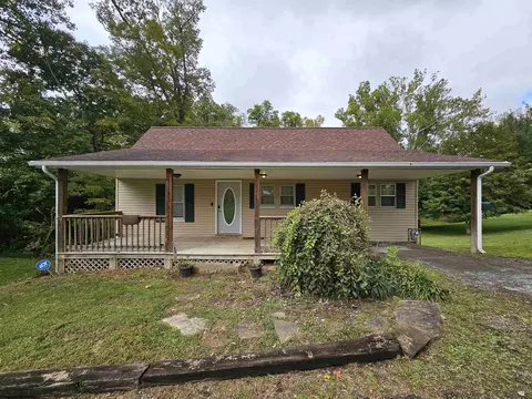 117 Hallhurst Rd, Fairmont, WV 26554