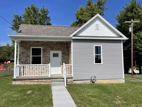 225 Liberty Ave, Fairmont, WV 26554