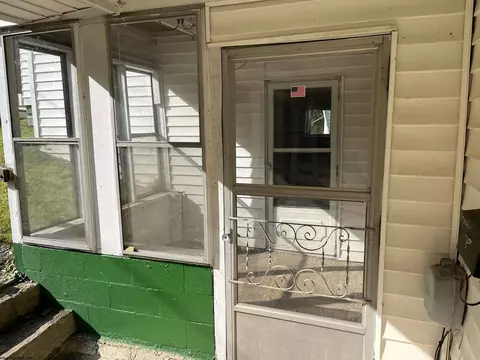 51 Cross St, Salem, WV 26426 photo 5