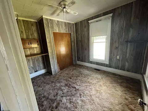 51 Cross St, Salem, WV 26426 photo 8