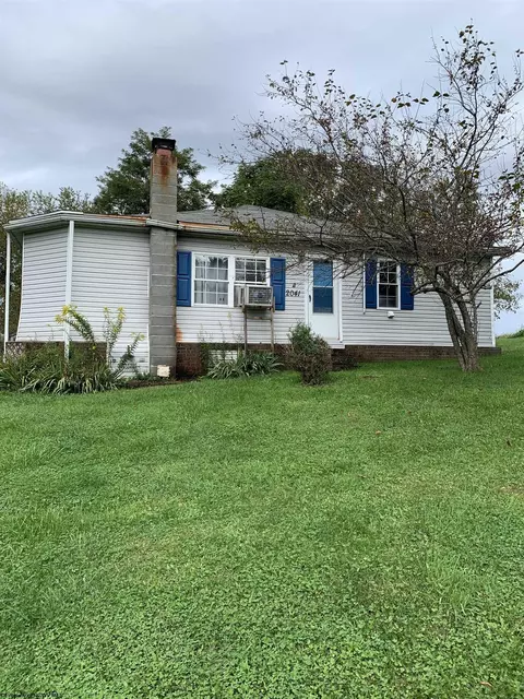 2041 Salem Ridge Rd, Rock Cave, WV 26234
