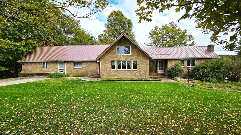 182 Bear Run Rd, Philippi, WV 26416 31 Photos Movoto