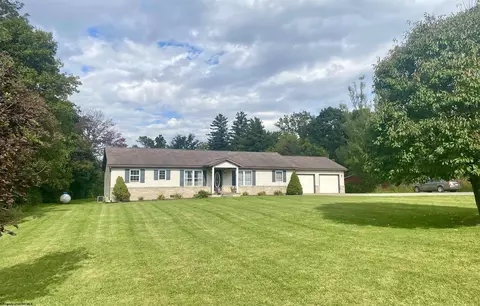 17147 Veterans Memorial Hwy, Kingwood, WV 26537