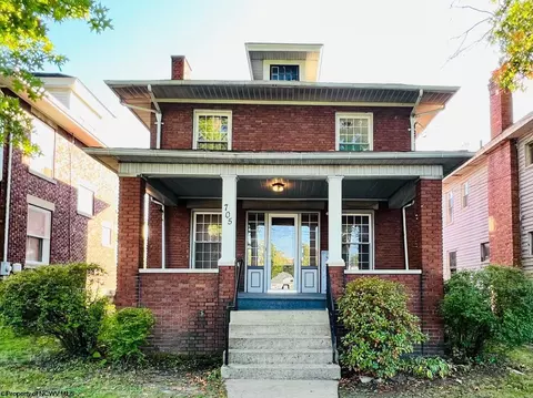 705 E Park Ave, Fairmont, WV 26554