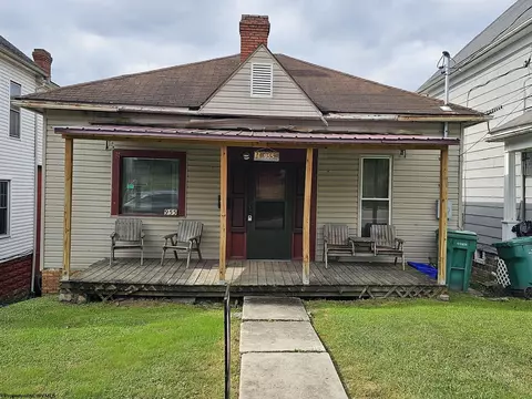 955 W Pike St, Clarksburg, WV 26301