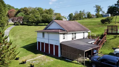 26 Cortese Rd, Clarksburg, WV 26301