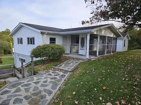 100 Joy St, Kingwood, WV 26537
