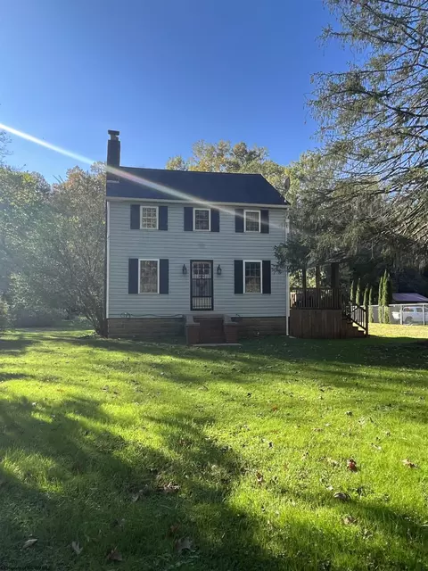 922 Saltwell Rd, Shinnston, WV 26431