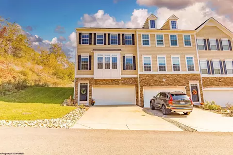 3912 Sun Way, Morgantown, WV 26505
