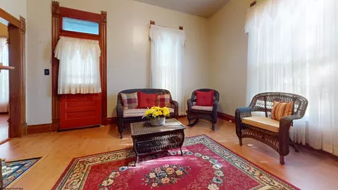 207 Marshall St, Mannington, WV 26582 photo 10