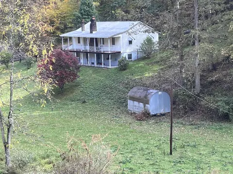 967 Big Run Rd, Walkersville, WV 26447