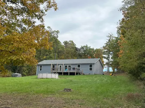 12731 Jersey Mountain Rd, Levels, WV 25431
