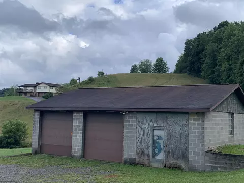 750 Whitman Run Rd, Philippi, WV 26416 photo 2