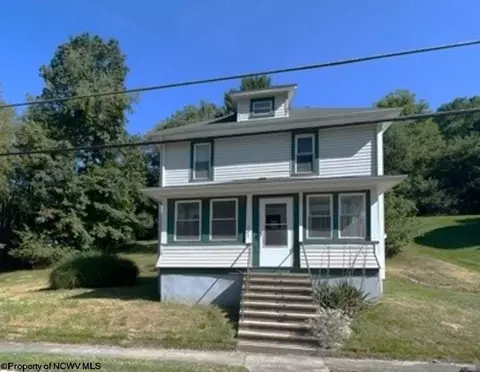 227 Diamond St, Elkins, WV 26241
