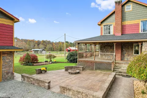 24 Ross Dr, Elkins, WV 26241