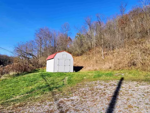 2889 Daybrook Rd, Fairview, WV 26570 photo 31