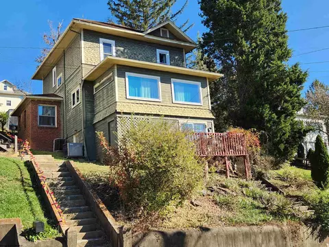 251 Magnolia Ave, Clarksburg, WV 26301