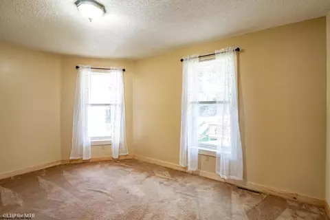 233 Brown St, Thomas, WV 26292 photo 20