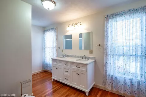 233 Brown St, Thomas, WV 26292 photo 27