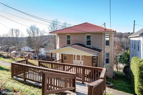 233 Brown St, Thomas, WV 26292 photo 38