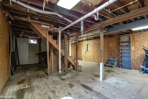 233 Brown St, Thomas, WV 26292 photo 31