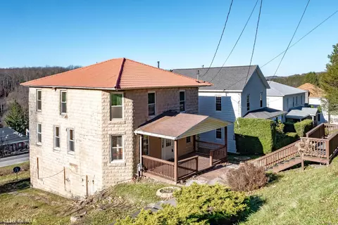 233 Brown St, Thomas, WV 26292 photo 36