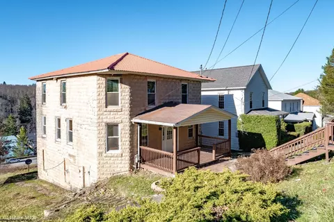 233 Brown St, Thomas, WV 26292 photo 44