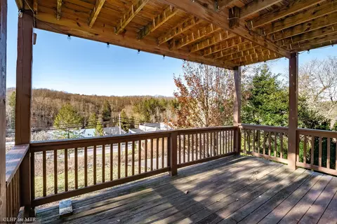 233 Brown St, Thomas, WV 26292 photo 34