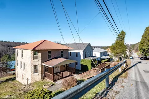 233 Brown St, Thomas, WV 26292 photo 37
