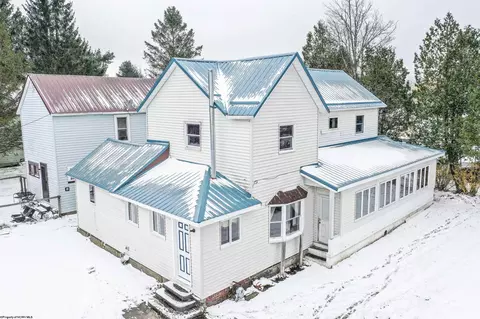 178 Henry Ave, Davis, WV 26260