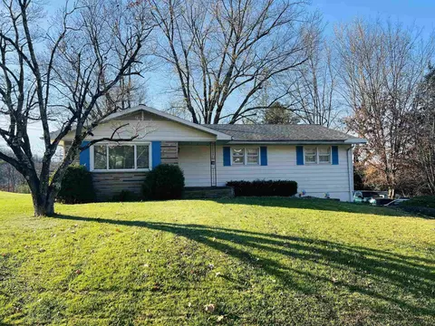 16 Hibbs Ave, Fairmont, WV 26554