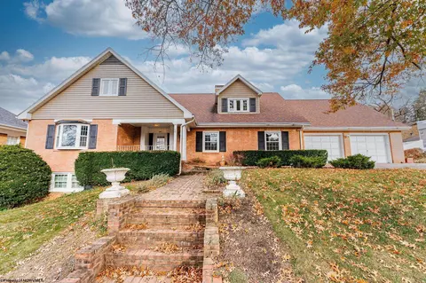 449 Grand St, Morgantown, WV 26501
