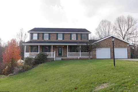 105 Allison Ave, Bridgeport, WV 26330